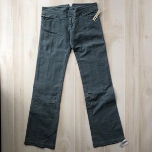 NWT Ya-Ya Gray Pants